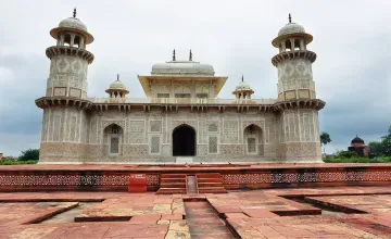 Itimad-ud-Daulah’s Tomb Agra